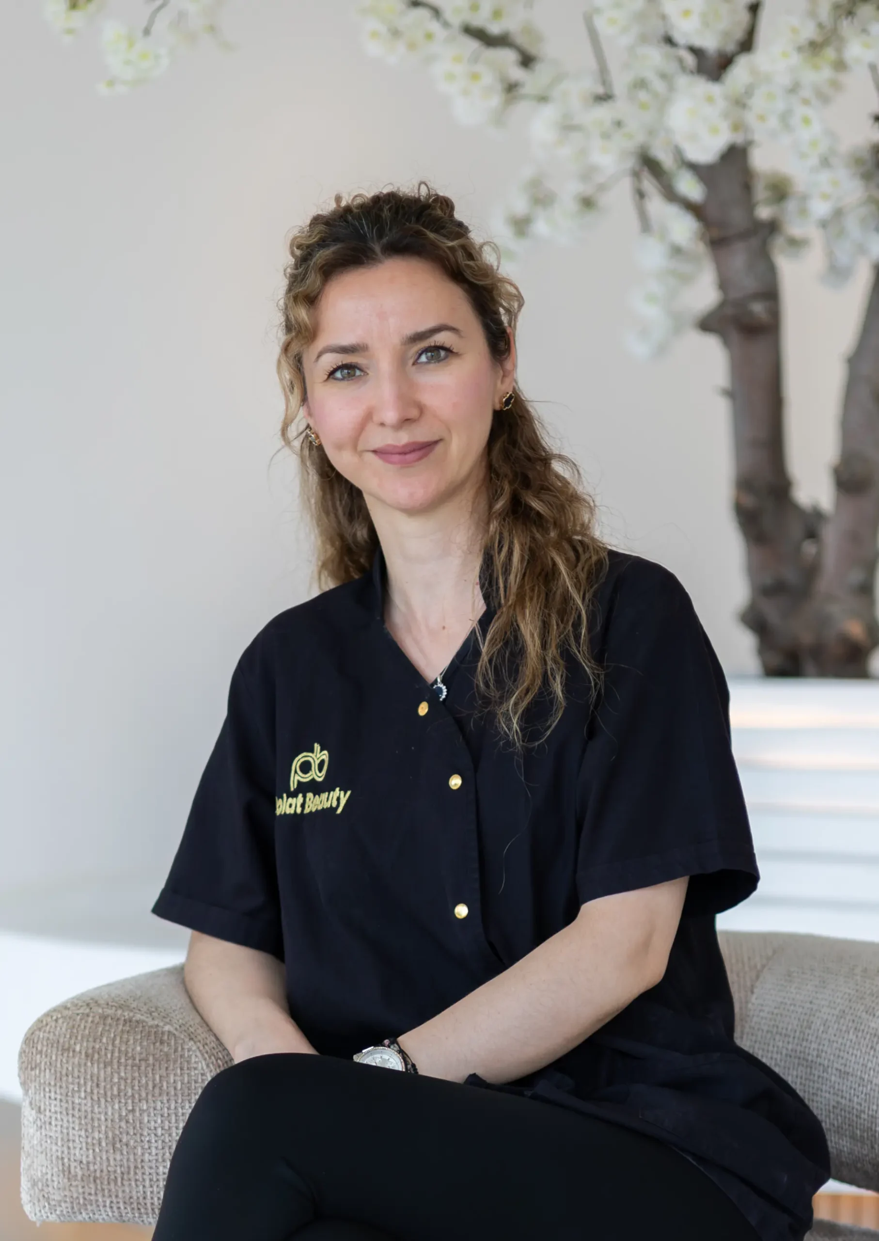 Cosmetisch arts bij Polat Beauty Eindhoven voor veilige behandelingen Dilek